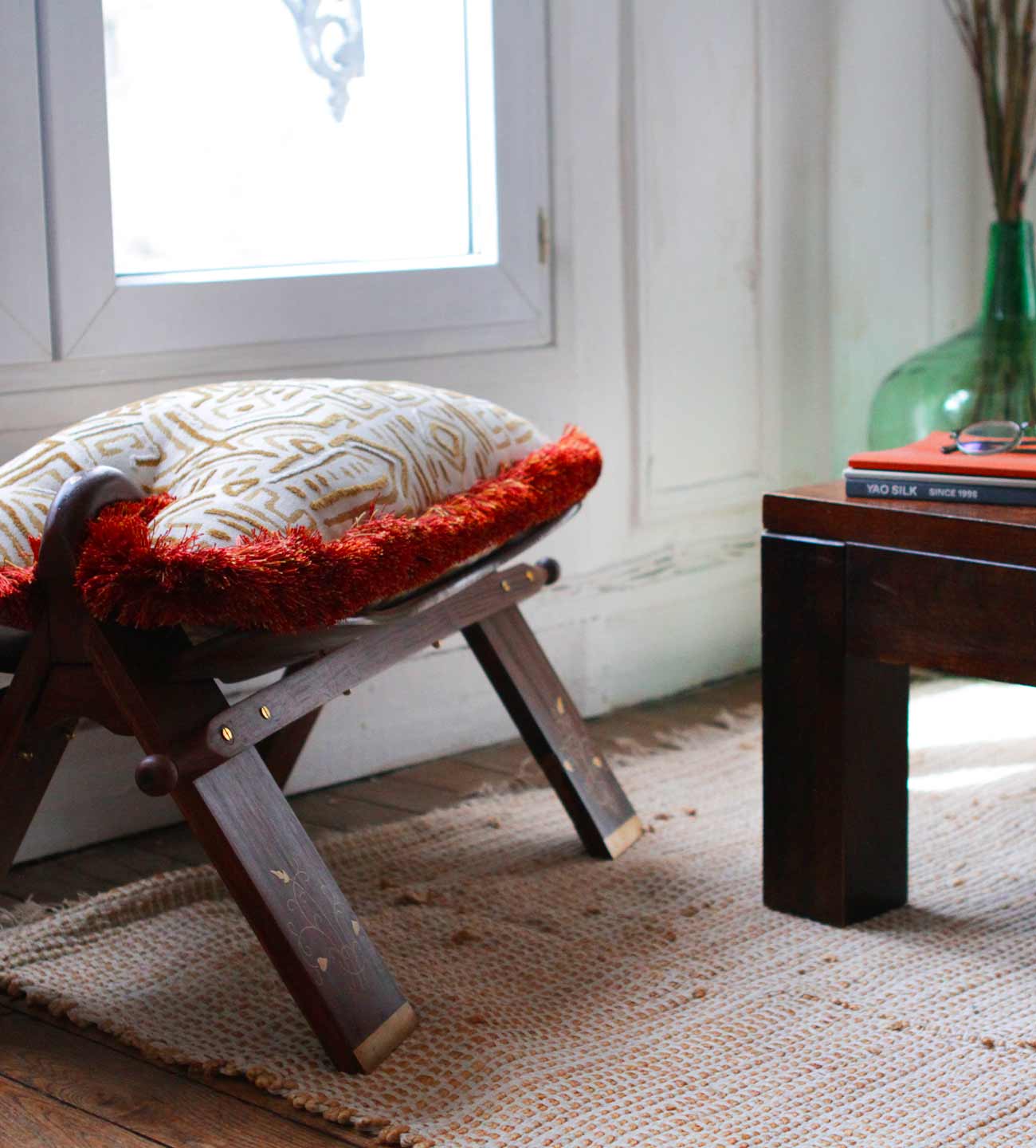 Tabouret Selle de chameaux BADAWI - Collection ADEONA